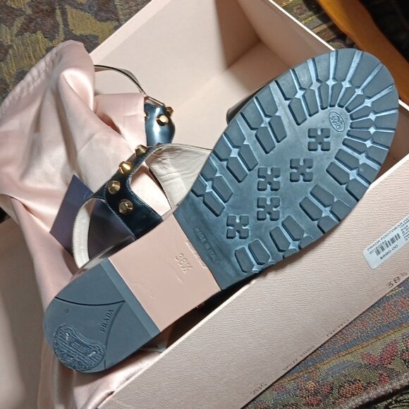 Prada wedge heels - Picture 3 of 12